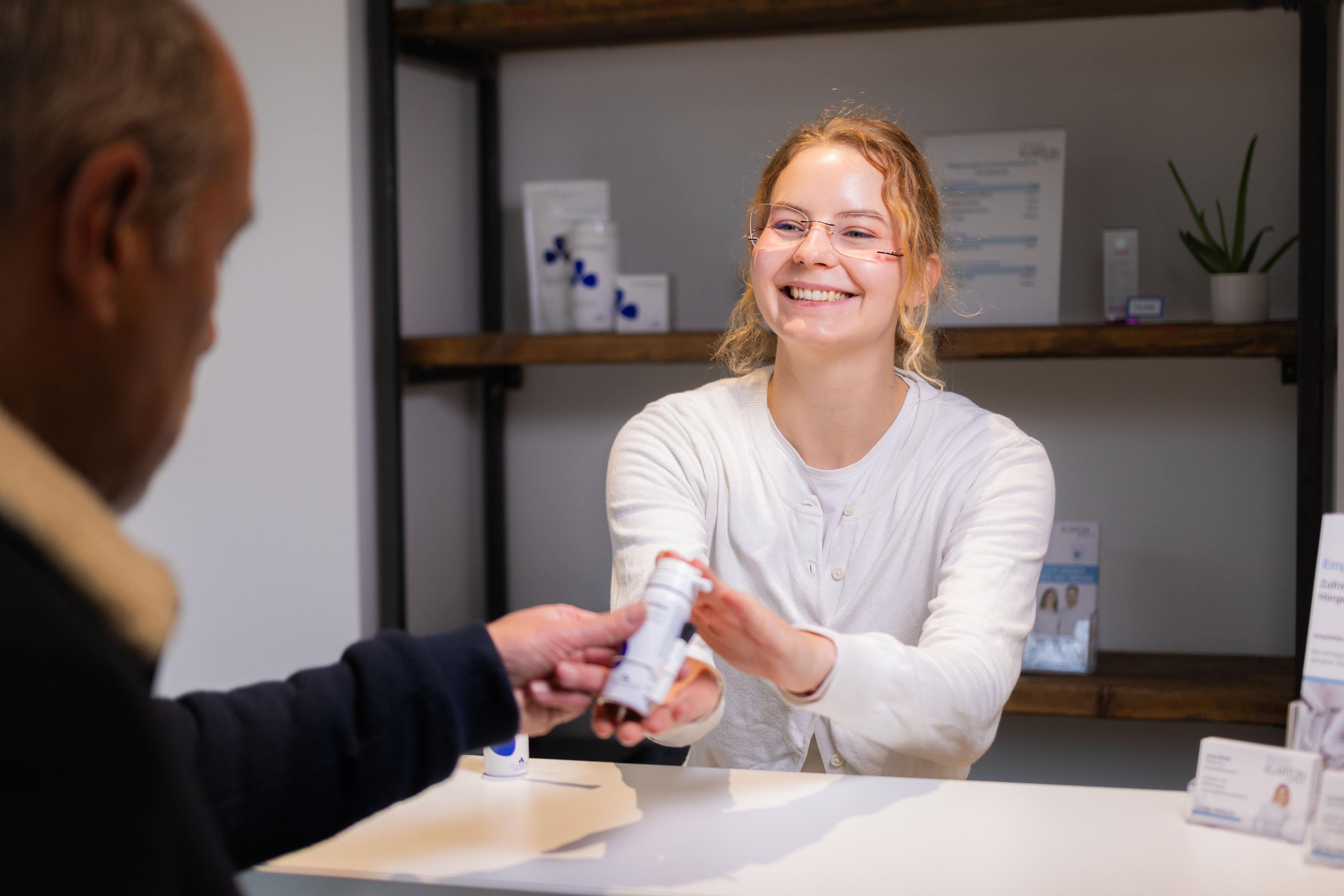 Klarton-Leipzig GmbH Hörakustiker-Meister/in mit Fachgeschäftsleitung (m/w/d) gallery